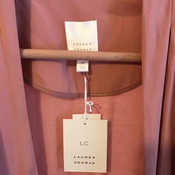 Lauren Conrad silky blazer - Picture 2 of 4